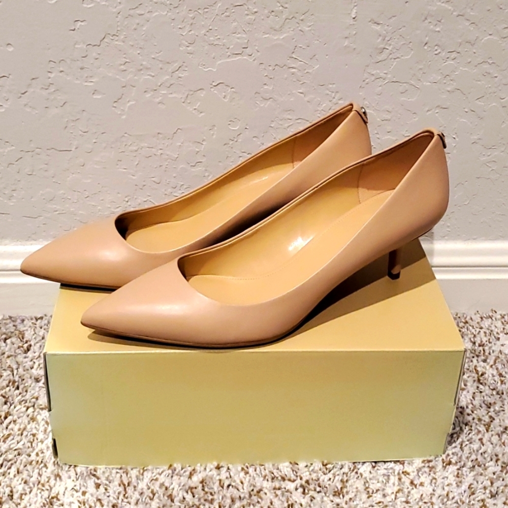 Michael Kors heels 👠